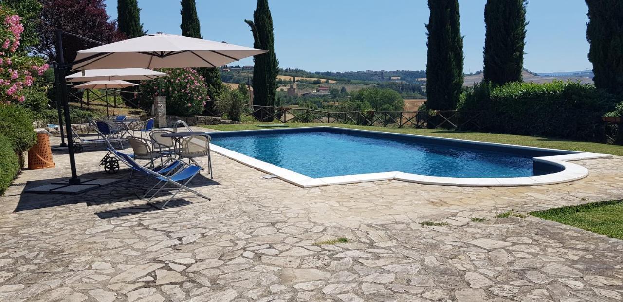 Case In Campagna Con Piscina A Todi Esterno foto