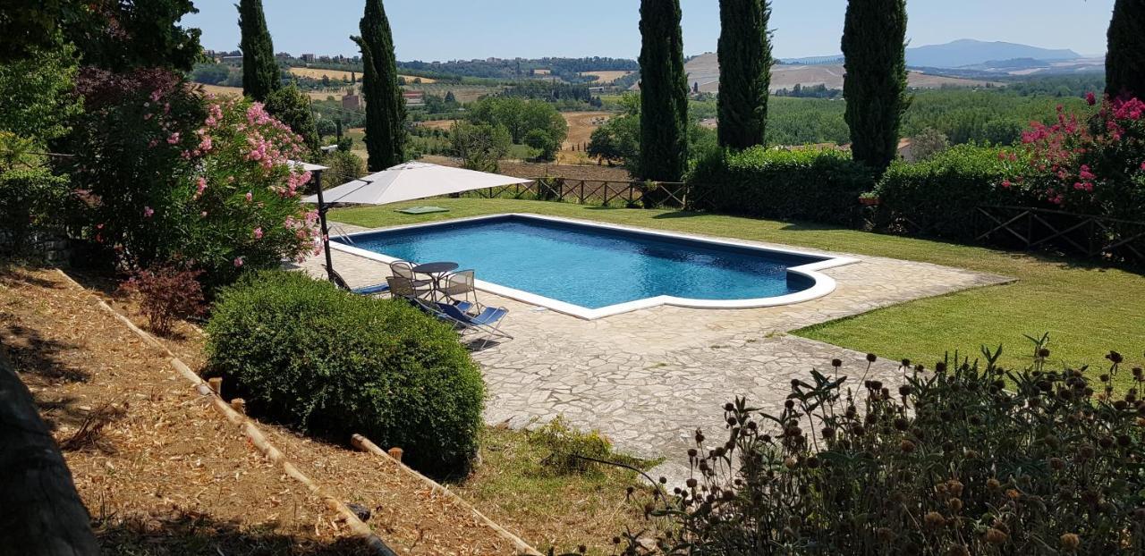 Case In Campagna Con Piscina A Todi Esterno foto