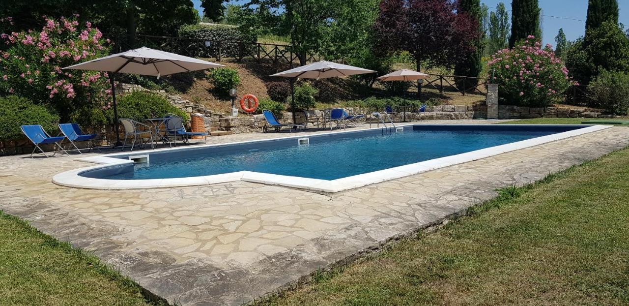 Case In Campagna Con Piscina A Todi Esterno foto